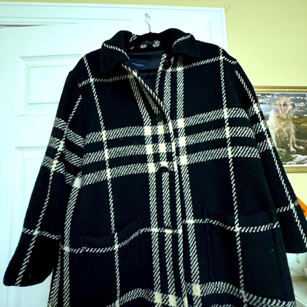 Burberry swing pea-coat, wool, black and white Burberry plaid.